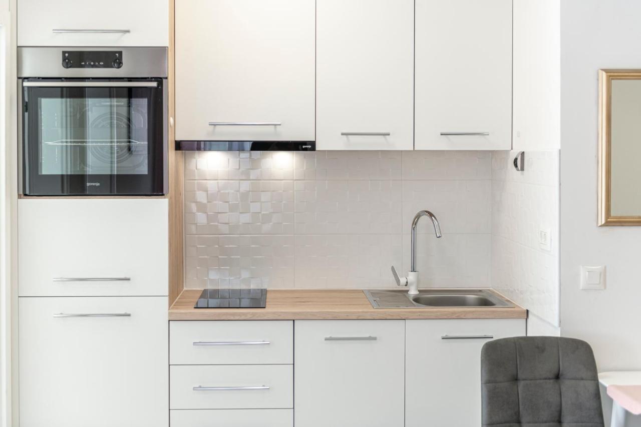 Apartments Kiki Млини Экстерьер фото