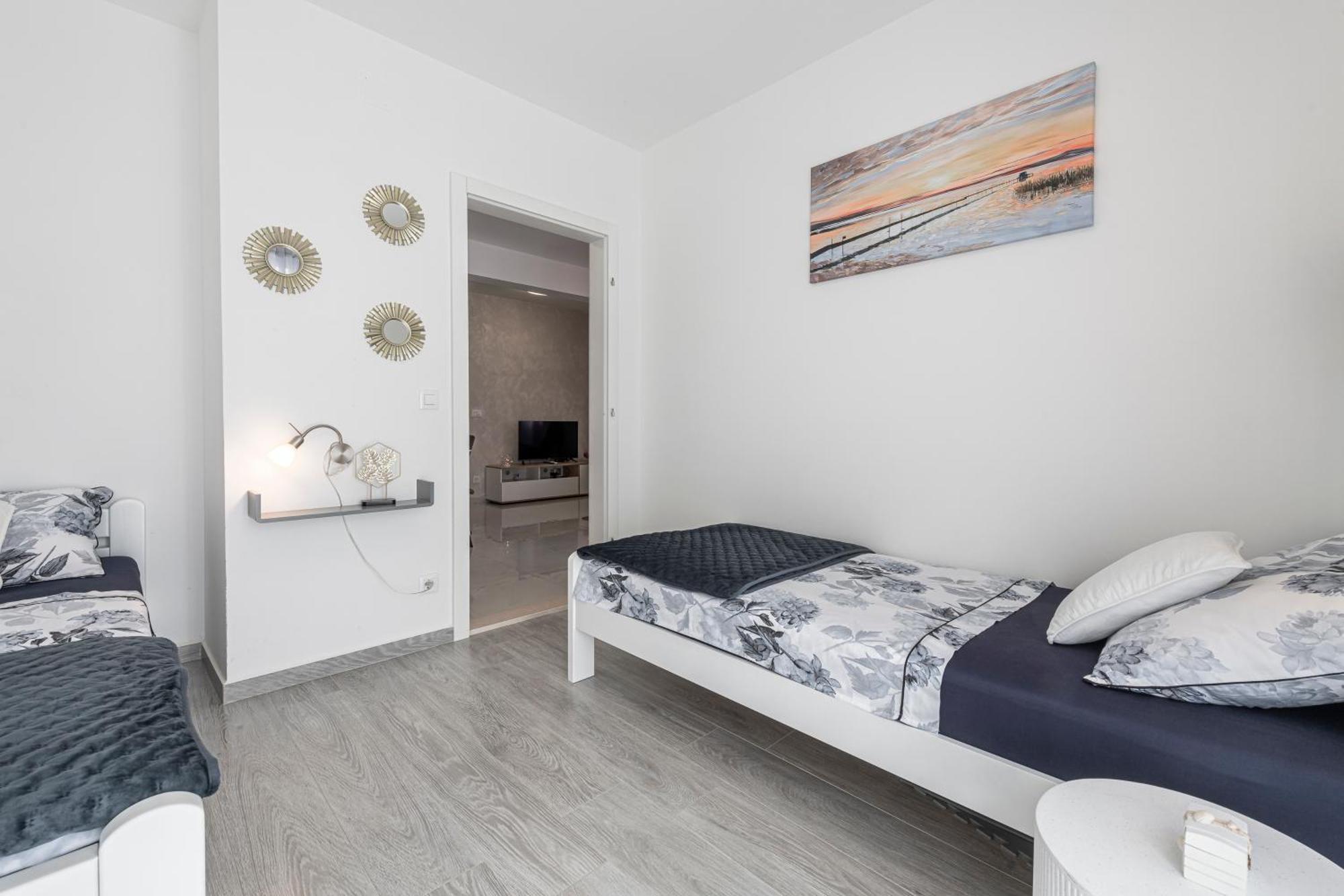 Apartments Kiki Млини Экстерьер фото